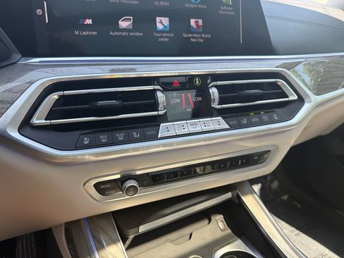Used 2022 BMW X7 xDrive40i w/ Executive Package AWD/4WD image 33