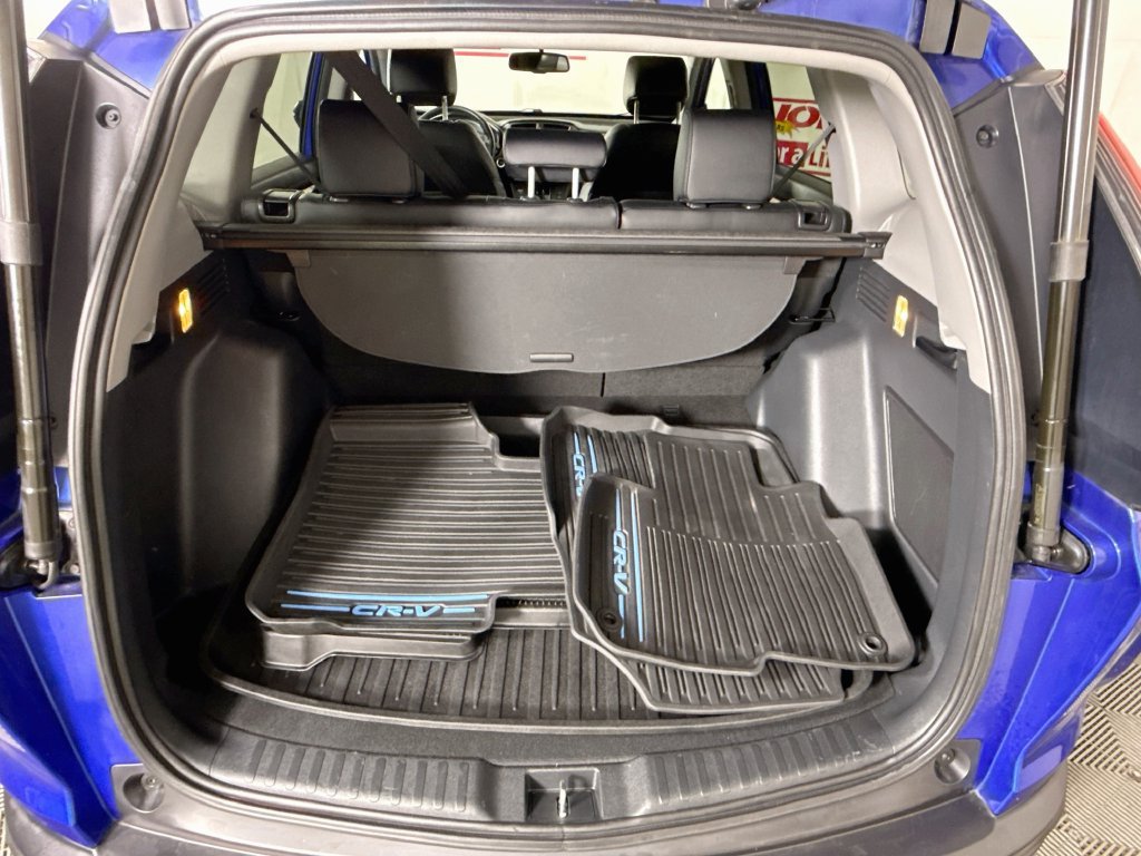 Used 2020 Honda CR-V Touring image 29