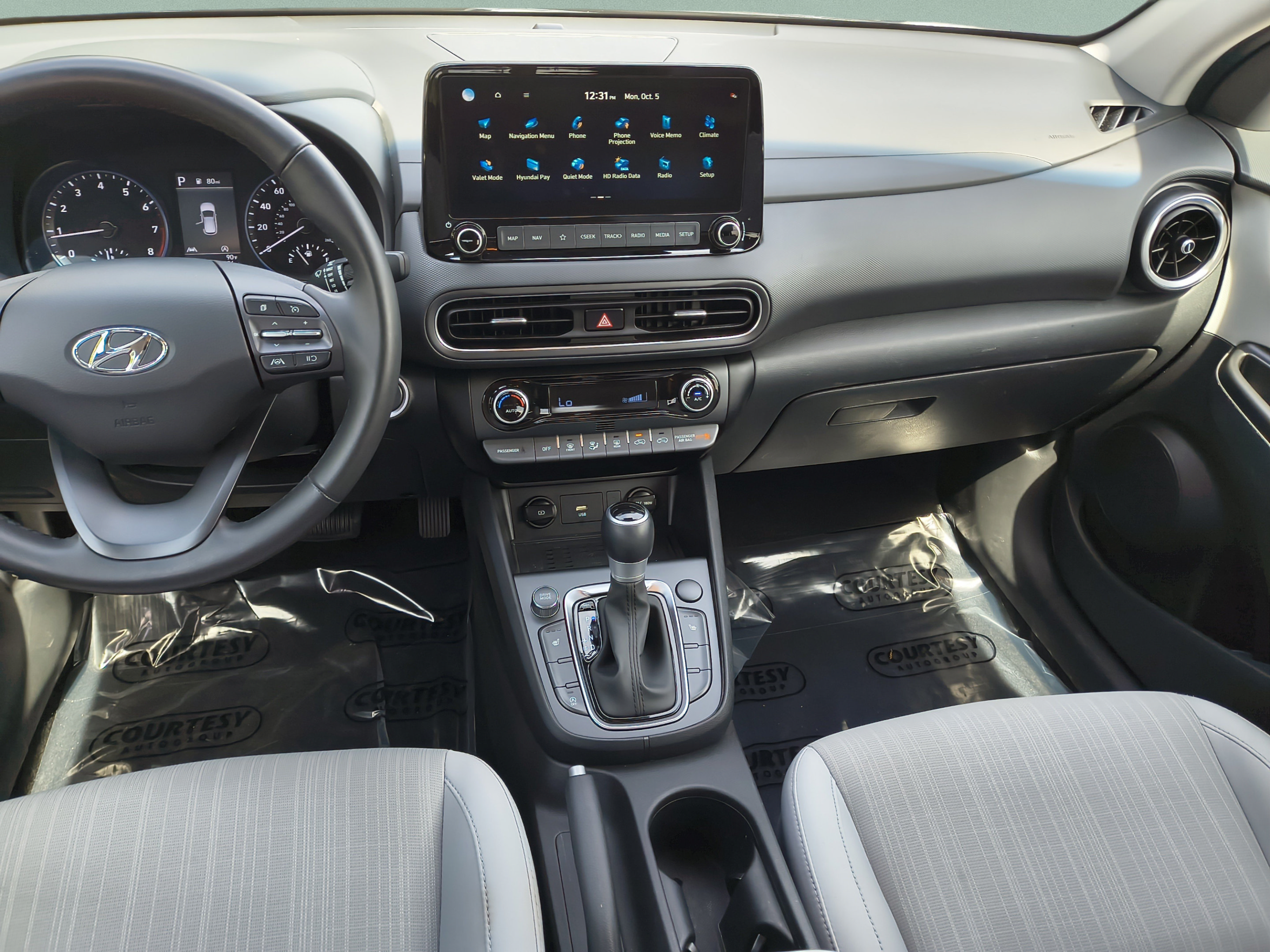 Certified 2023 Hyundai Kona SEL w/ Convenience Package FWD image 12