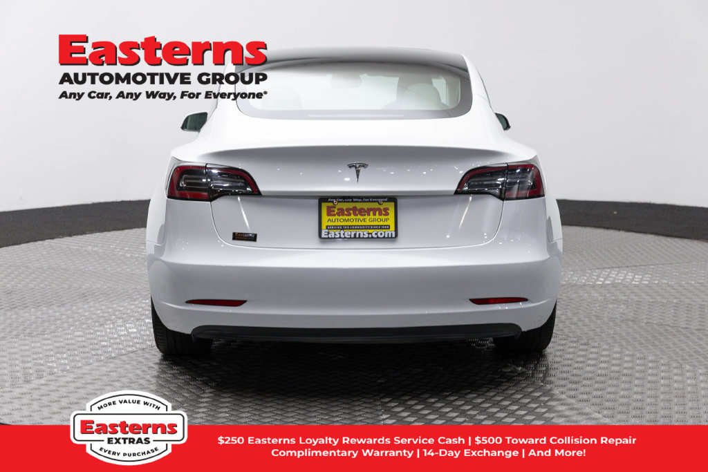 Used 2022 Tesla Model 3 RWD image 7