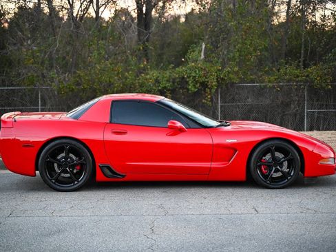 Used 2002 Chevrolet Corvette Z06 w/ Memory Pkg image 41