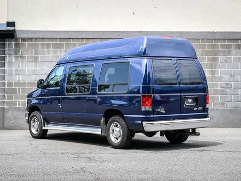 Used 2011 Ford E-150 and Econoline 150 w/ RV Plus Pkg RWD image 4
