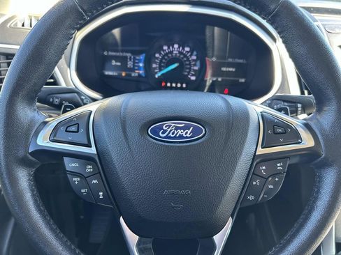 Used 2020 Ford Edge SEL AWD/4WD image 31