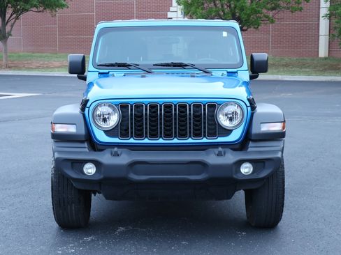 Used 2025 Jeep Wrangler Unlimited Sport AWD/4WD image 22