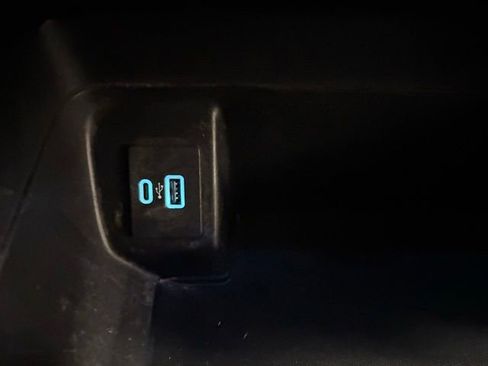 Used 2021 Ford F150 XLT w/ Equipment Group 302A High image 30