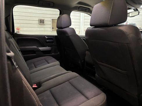 Used 2018 Chevrolet Silverado 1500 LT w/ All Star Edition image 31
