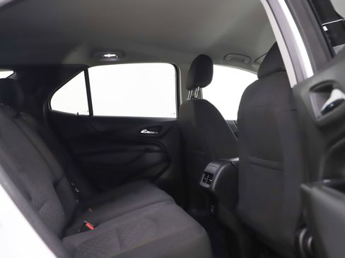Used 2019 Chevrolet Equinox LT image 12