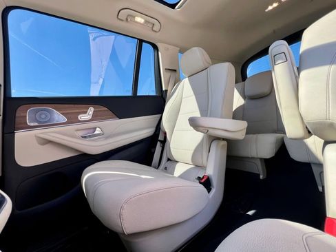 Certified 2026 Mercedes-Benz GLS 450 4MATIC image 14