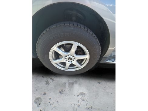 Used 2011 Mercedes-Benz ML 350 2WD image 12