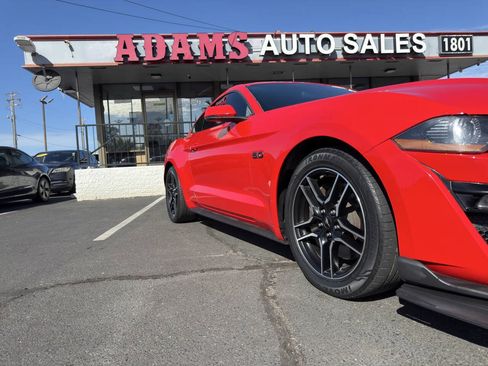 Used 2018 Ford Mustang GT Premium RWD image 25