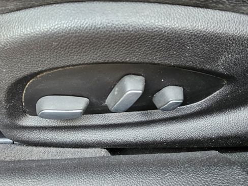 Used 2013 Cadillac XTS Platinum w/ Driver Assist Package image 31