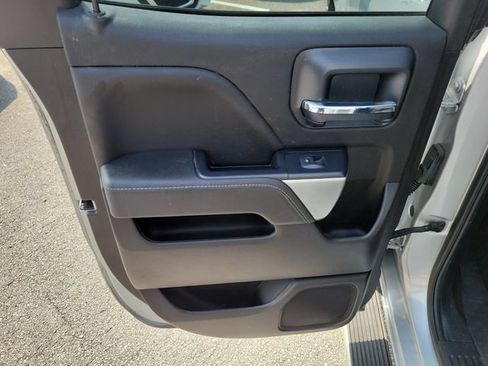 Used 2018 Chevrolet Silverado 1500 LT RWD image 9