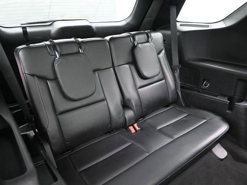 Used 2020 Ford Explorer ST w/ ST Street Pack image 16