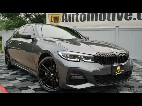 Used 2020 BMW 330i xDrive Sedan w/ M Sport Package AWD/4WD image 1