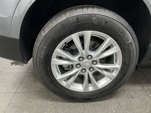 Certified 2022 Cadillac XT5 Luxury FWD image 32