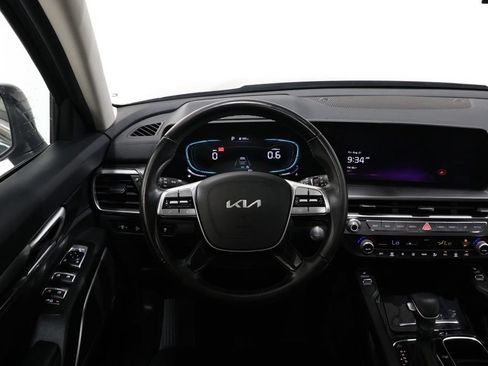 Used 2025 Kia Telluride S AWD/4WD image 14
