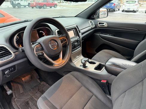 Used 2014 Jeep Grand Cherokee Laredo w/ Quick Order Package 23E image 10