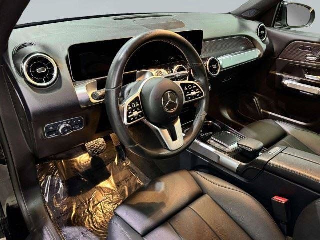 Used 2021 Mercedes-Benz GLB 250 image 27