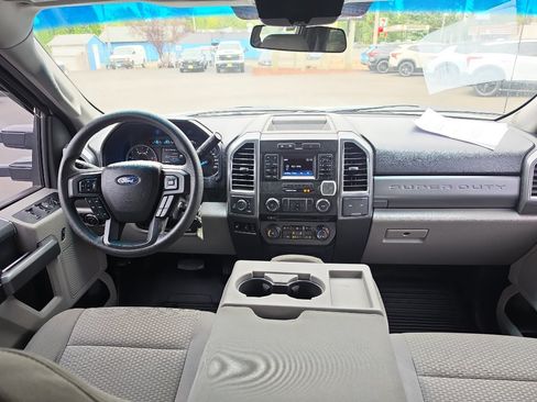 Used 2017 Ford F350 XLT AWD/4WD image 18