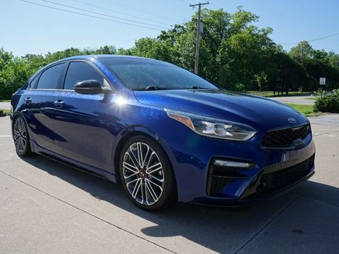 Used 2021 Kia Forte GT w/ GT2 Package FWD image 2