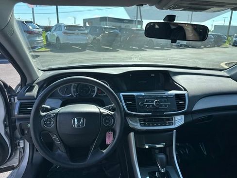 Used 2014 Honda Accord LX image 11