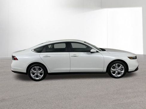 New 2025 Honda Accord LX image 18