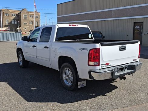 Used 2010 GMC Sierra 1500 SLE w/ Power Pack Plus AWD/4WD image 7