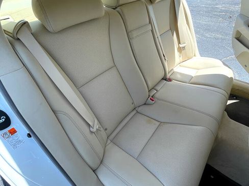 Used 2015 Lexus LS 460 Luxury image 17