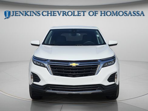 Used 2024 Chevrolet Equinox LT w/ LPO, Cargo Package FWD image 12