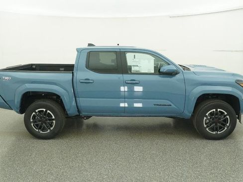 New 2026 Toyota Tacoma TRD Sport image 2