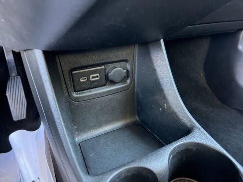 Used 2020 Chevrolet Spark LT image 29