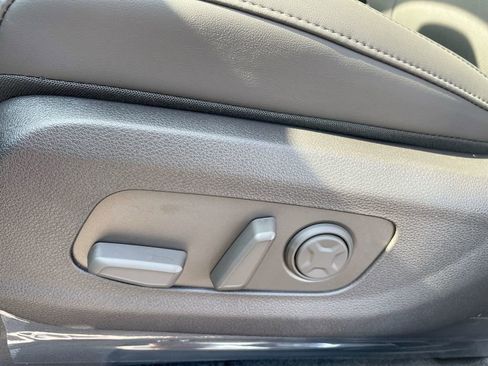 New 2026 Kia Carnival EX image 37