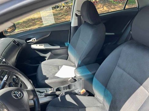 Used 2010 Toyota Corolla S w/ S EVP Pkg #3 FWD image 9