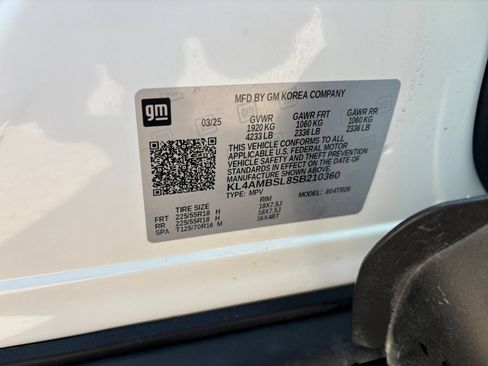 Used 2025 Buick Encore GX Preferred FWD image 28