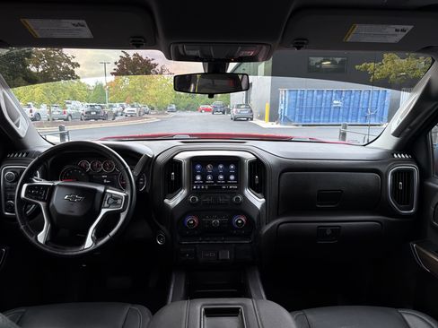 Used 2022 Chevrolet Silverado 1500 LT Trail Boss w/ Bed Protection Package AWD/4WD image 56