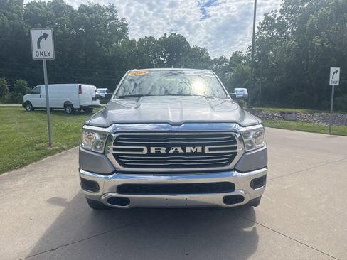 Used 2024 RAM 1500 Laramie AWD/4WD image 2