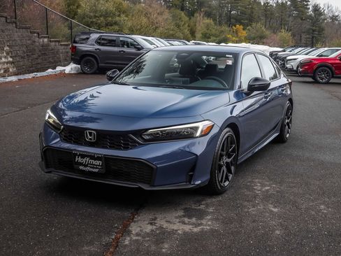 Used 2025 Honda Civic Sport image 11