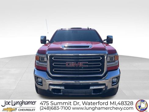 Used 2018 GMC Sierra 2500 SLT w/ Duramax Plus Package image 9