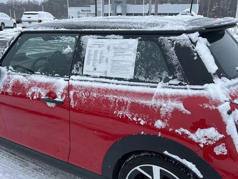 Used 2025 MINI Cooper S image 18