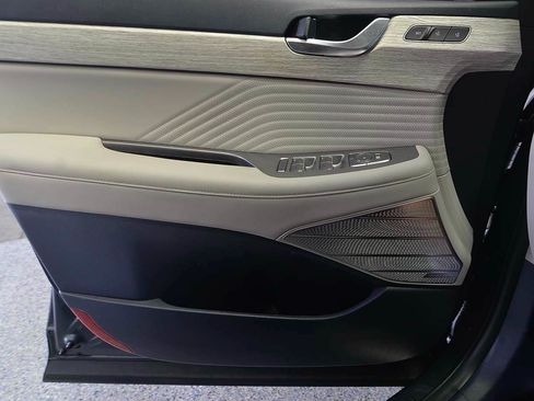Used 2023 Hyundai Palisade Calligraphy FWD image 6