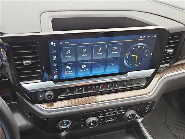 Certified 2024 Chevrolet Silverado 1500 LT Trail Boss w/ LPO, Dark Essentials Package AWD/4WD image 15