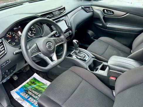 Used 2020 Nissan Rogue Sport S w/ Appearance Package image 2