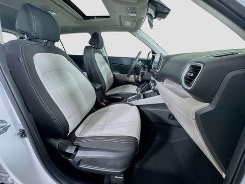 Certified 2023 Hyundai Venue SEL w/ Cargo Package FWD image 30