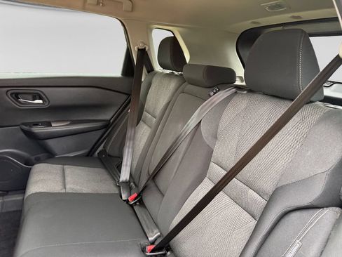 Used 2025 Nissan Rogue SV AWD/4WD image 35