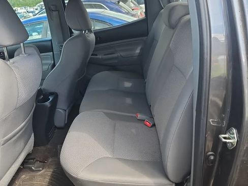 Used 2014 Toyota Tacoma 4x4 Double Cab w/ TRD Off-Road Package image 7