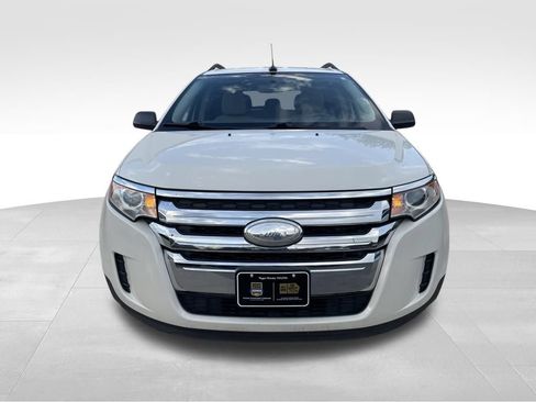 Used 2013 Ford Edge SE FWD image 2