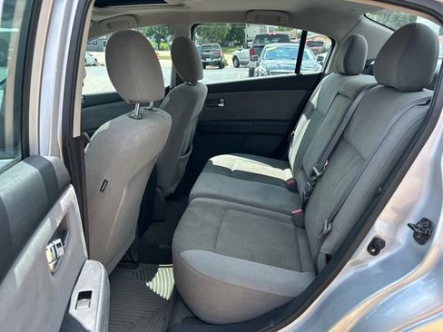 Used 2012 Nissan Sentra 2.0 SR w/ Special Edition Pkg FWD image 14