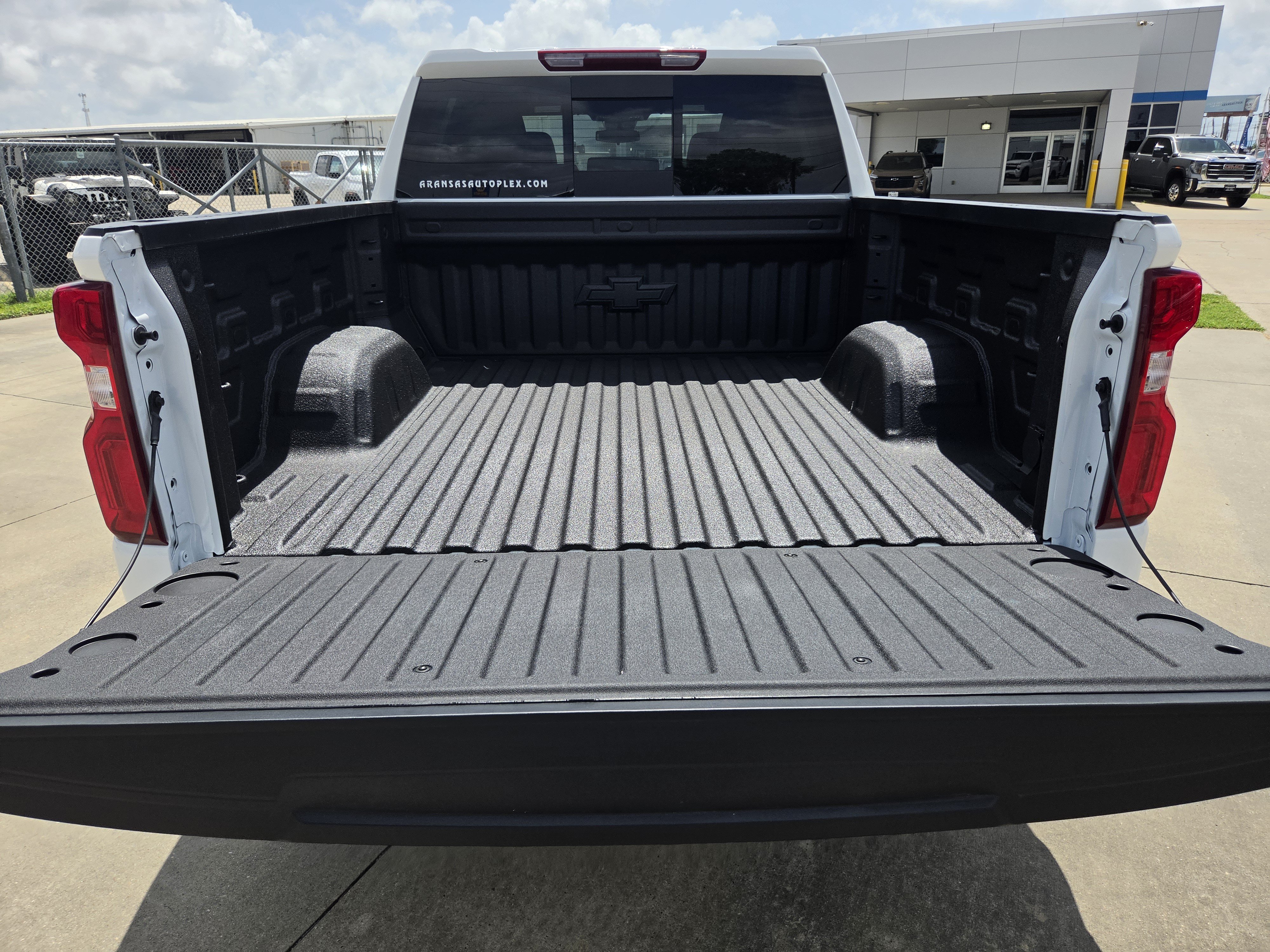 New 2026 Chevrolet Silverado 1500 RST AWD/4WD image 26