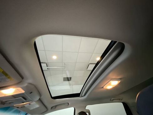 Used 2016 Toyota Tundra Platinum image 22