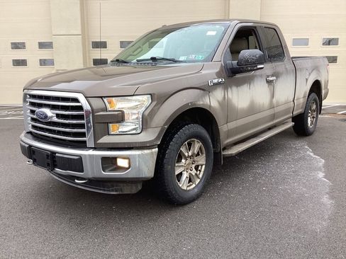 Used 2016 Ford F150 XLT w/ Equipment Group 302A Luxury image 3